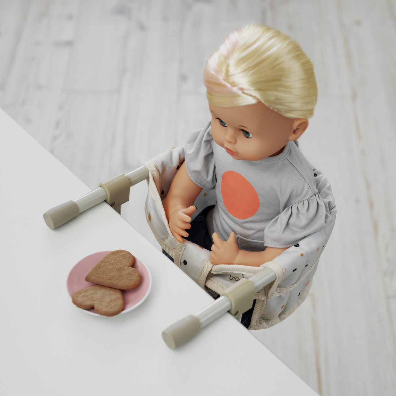 Dukkevogner og tilbehør skrållaskrållan doll accessories portable table seatn dukketilbehør bordstol