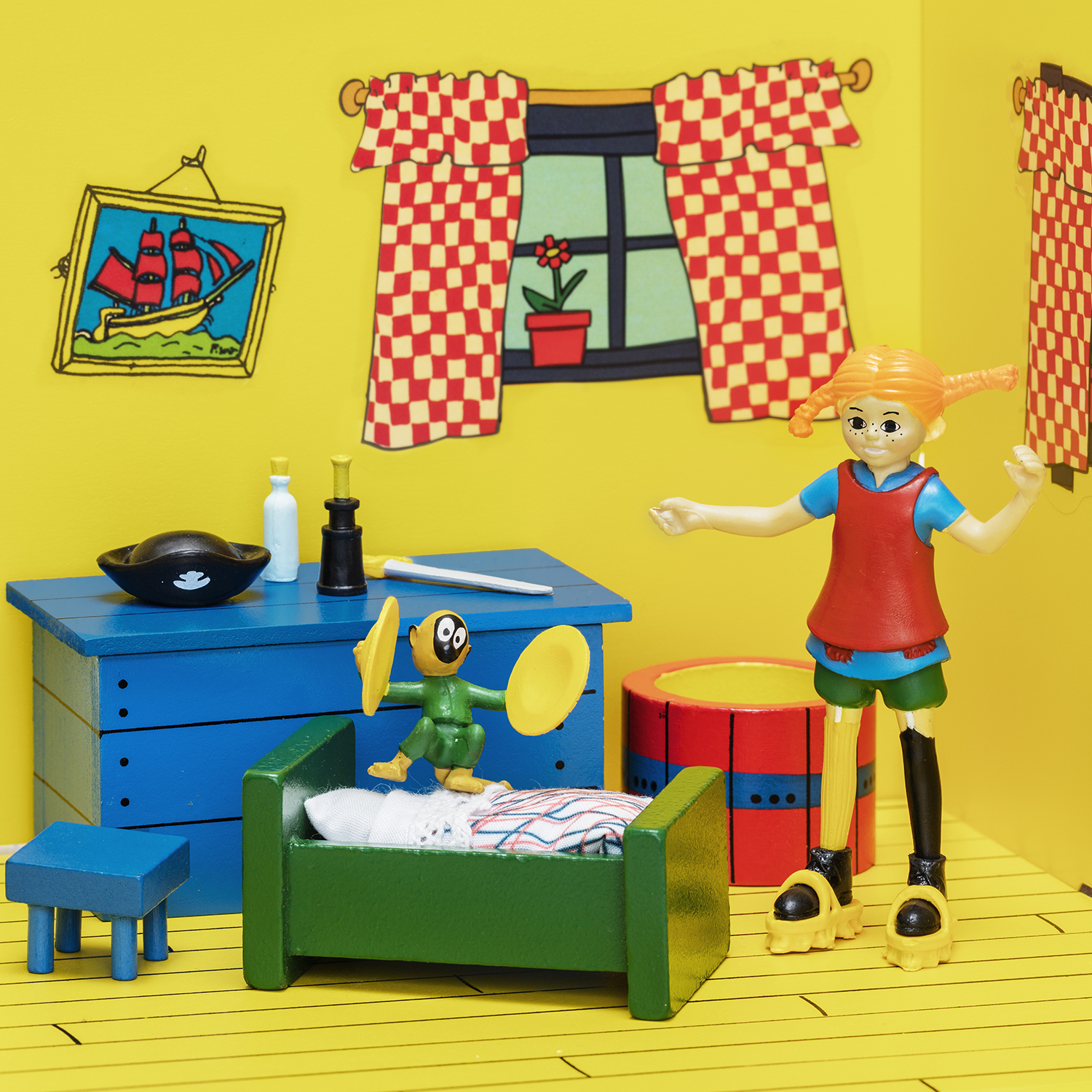 Wooden toys pippi doll's house furniture accessories set